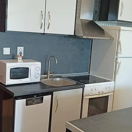 Miramar Palace Planeta 615, 612, 515 Apartment